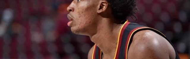 开云登录入口地址-索要1亿合同被拒 塞克斯顿未来之路通向何方？